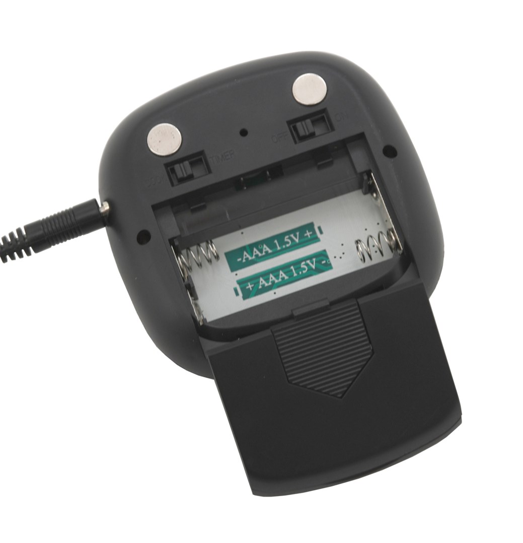 Teploměr digitální na měření teploty masa při pečení a grilování