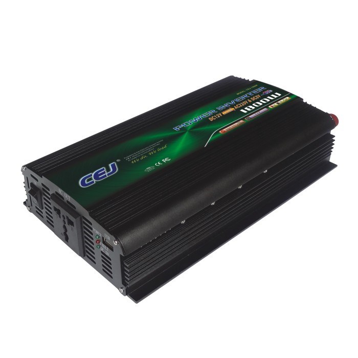 Měnič napětí do auta z 12V na 220V 5000W kovový